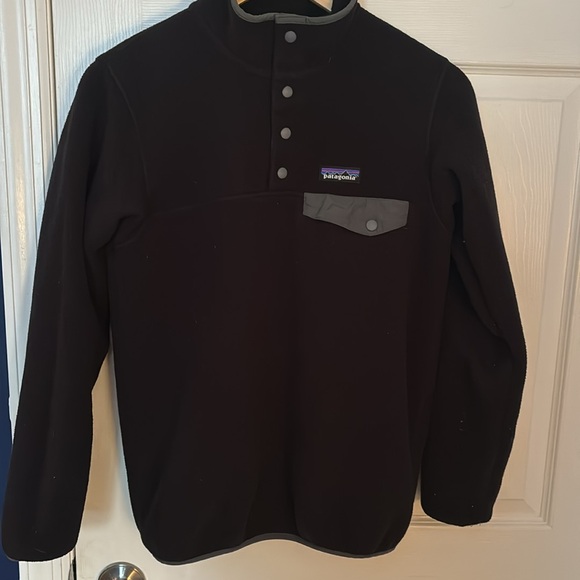 Patagonia Lightweight Synchilla Snap-T Fleece Pullover in Black Women’s Size XS - Picture 2 of 4